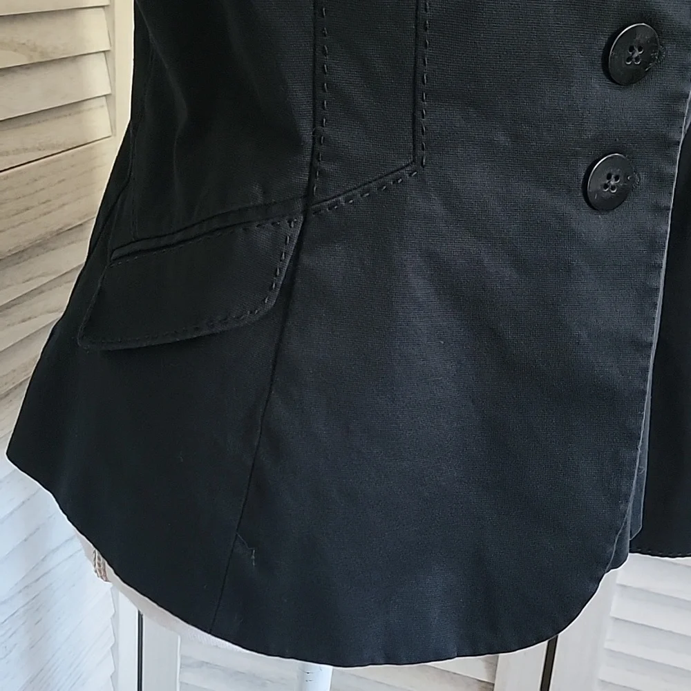 Black 4 Button Closure Structured Princess Seams Tailored Fit Blazer